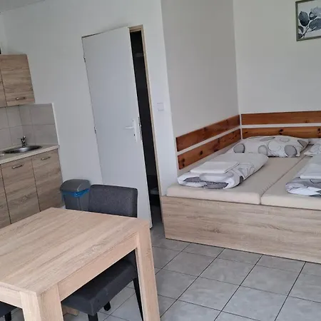 Ubytovani Frahelz Lägenhet *